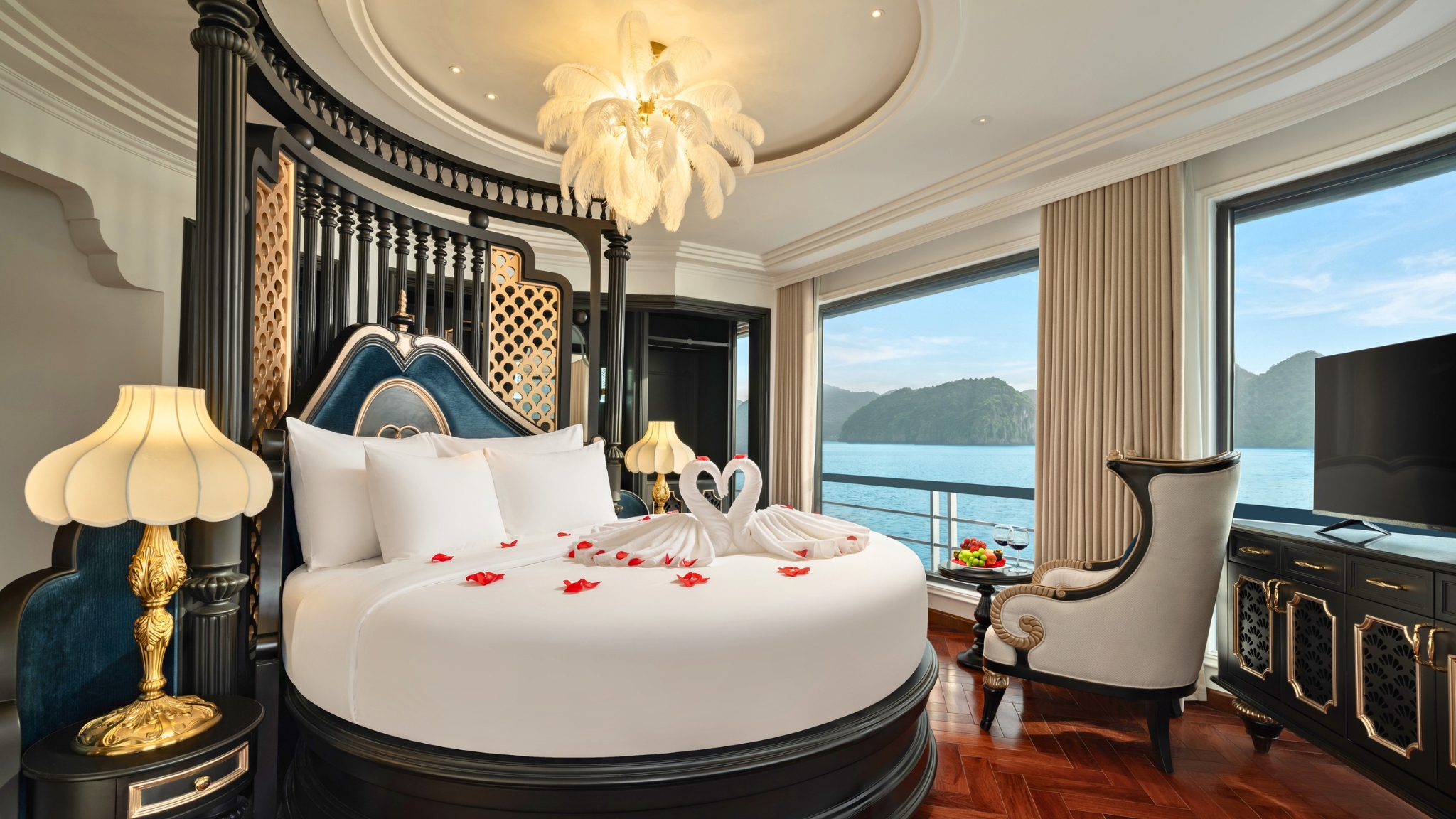 VIP Suite Stern View