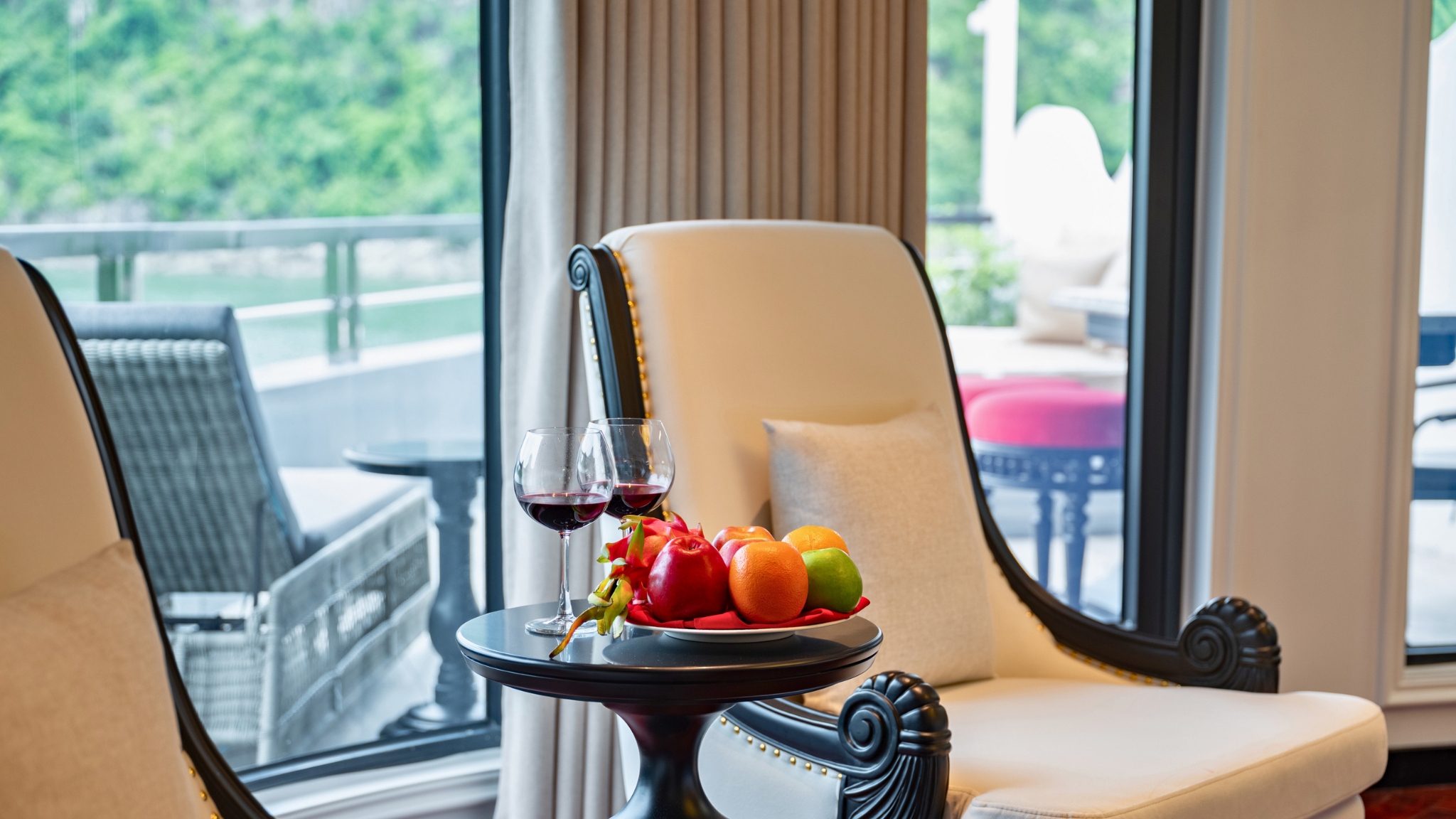 Top Notch Suite