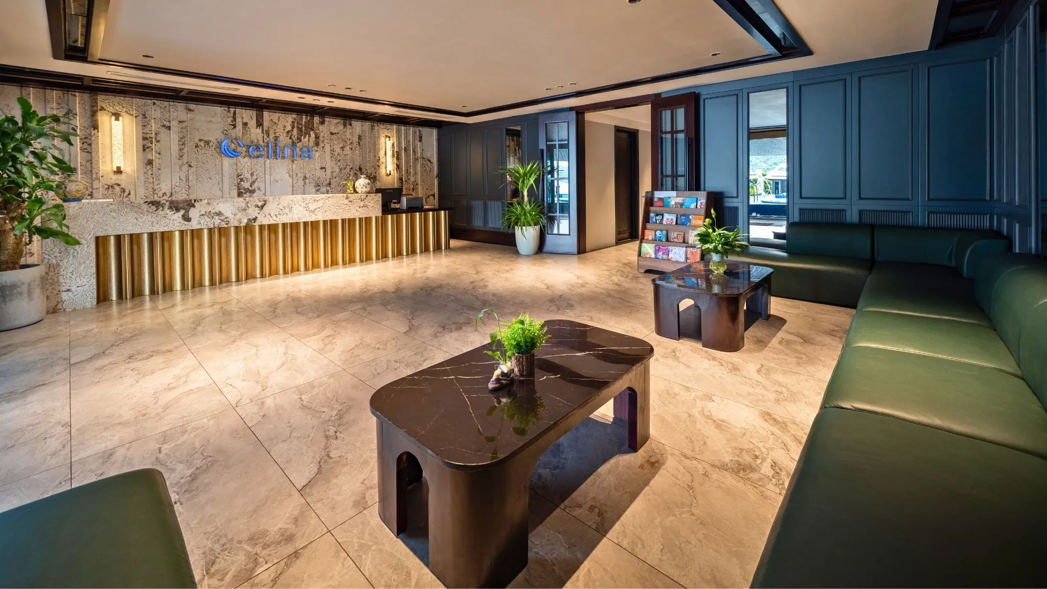 Spacious Reception Lounge