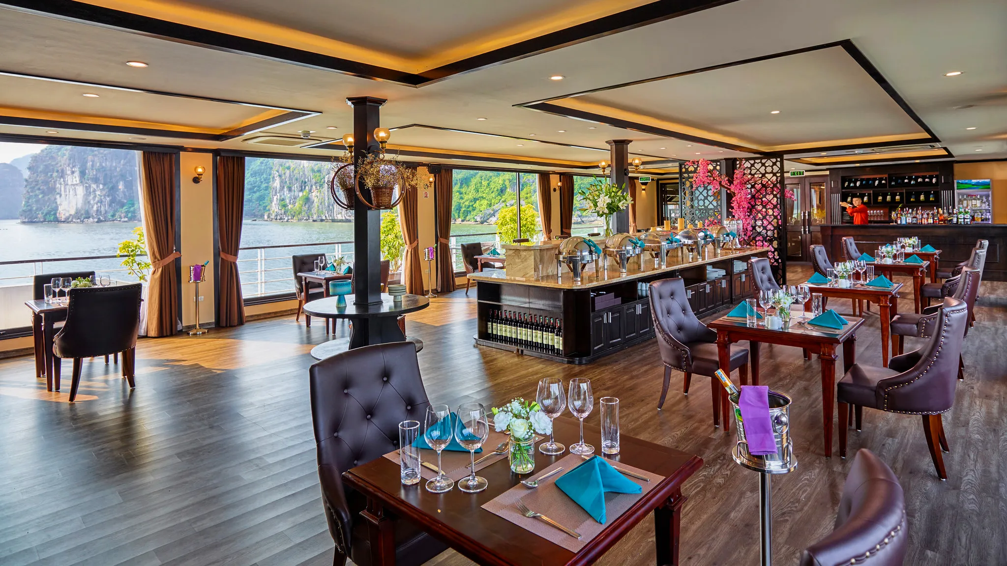 High Class Restaurant