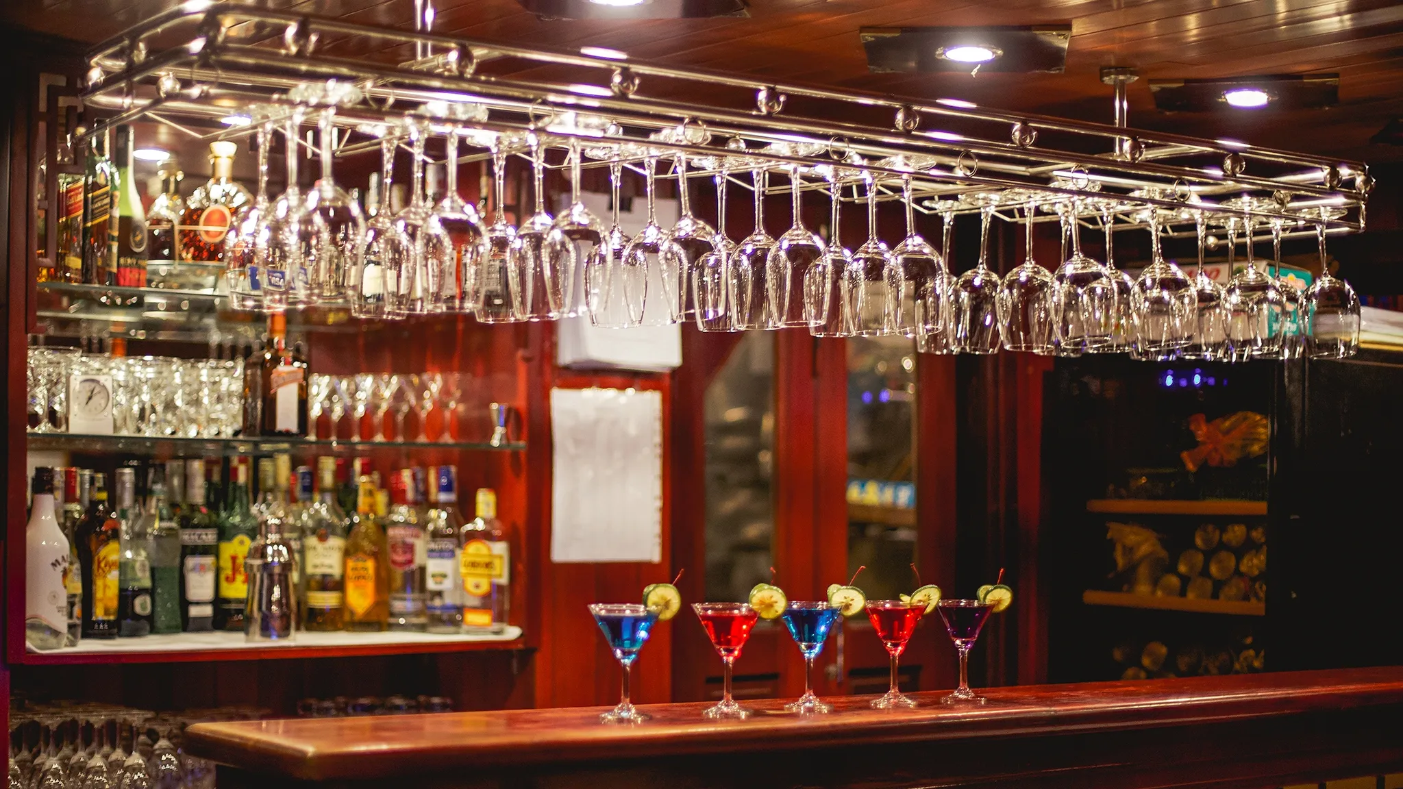 Tropical cocktails bar on the mid-range cruise