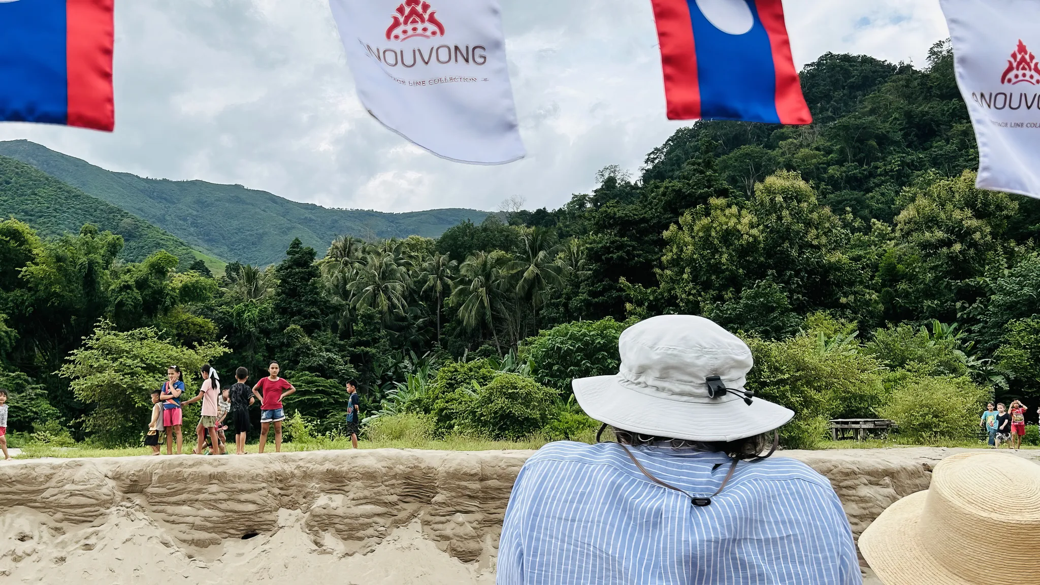 Get closer to the local life