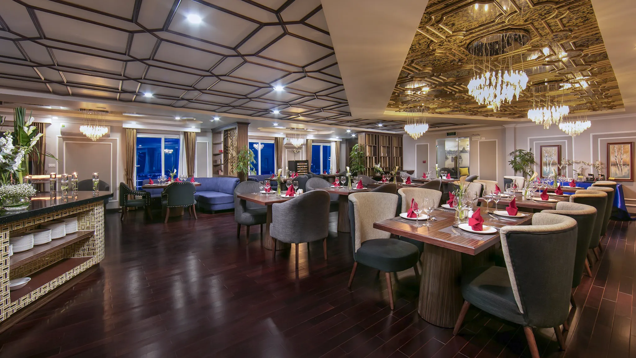 Bright dining room on Era cruise