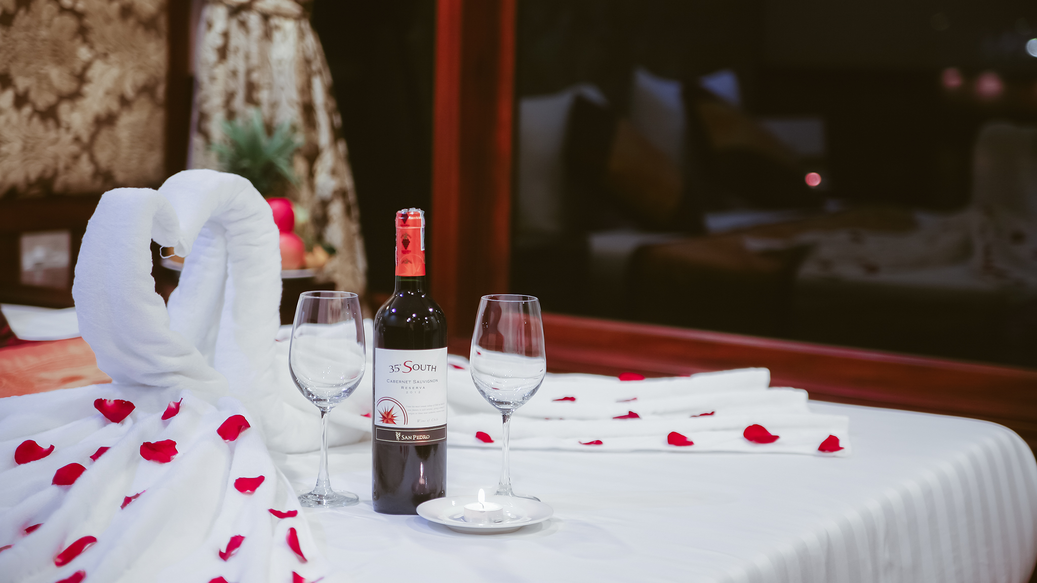 Honeymoon Setup on Budget Cruise