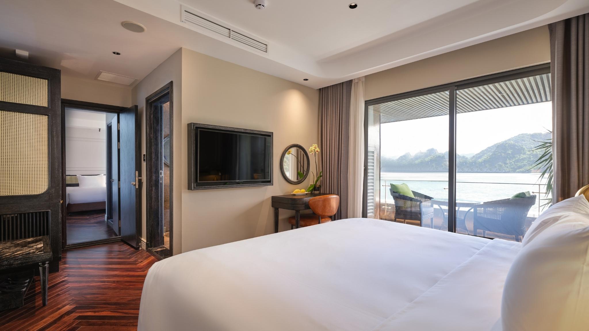 Connecting Suite for family