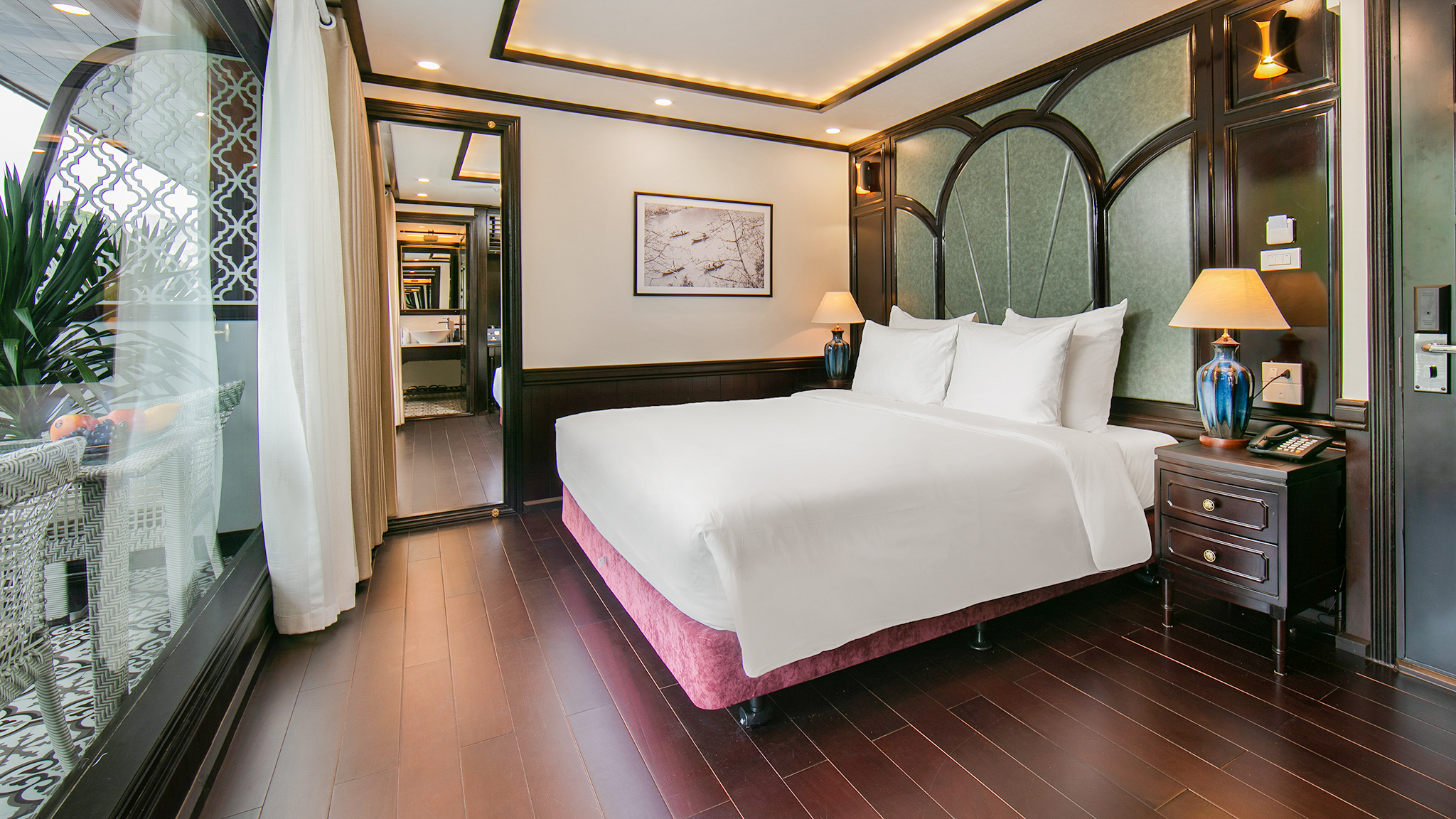 Junior Family Connecting Suite