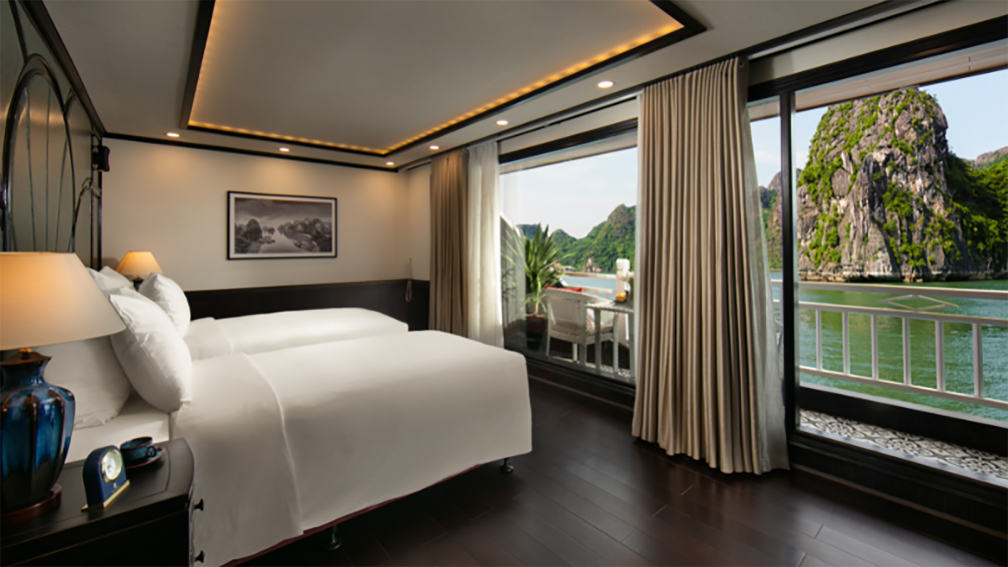 Junior Suite With Twin Beds