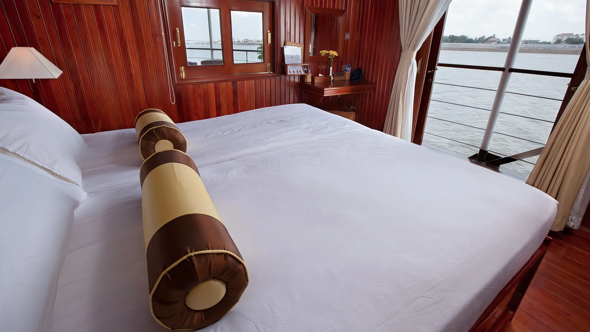 Double Bed Cabin
