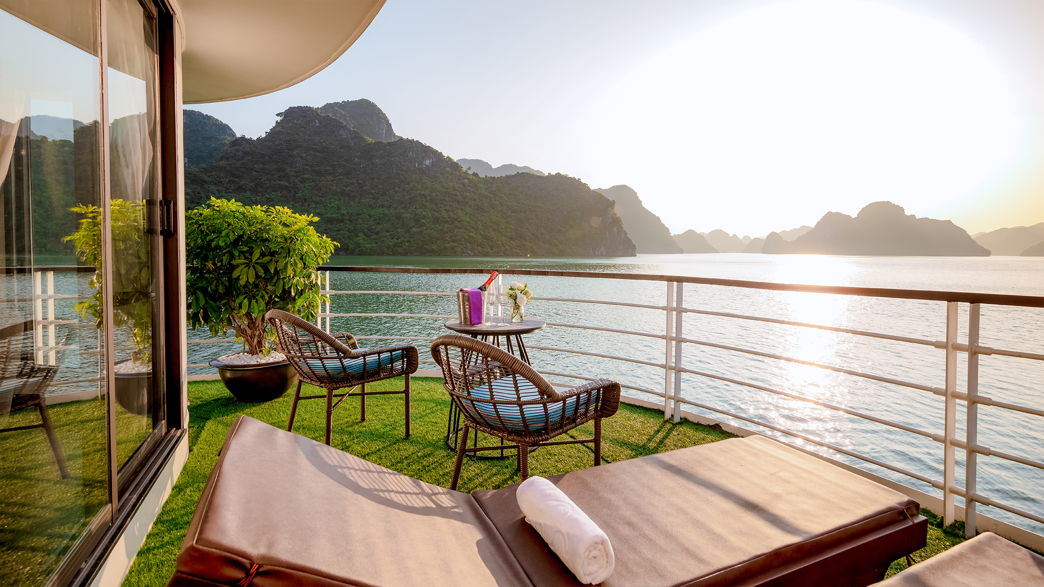 Airy Private Terrace