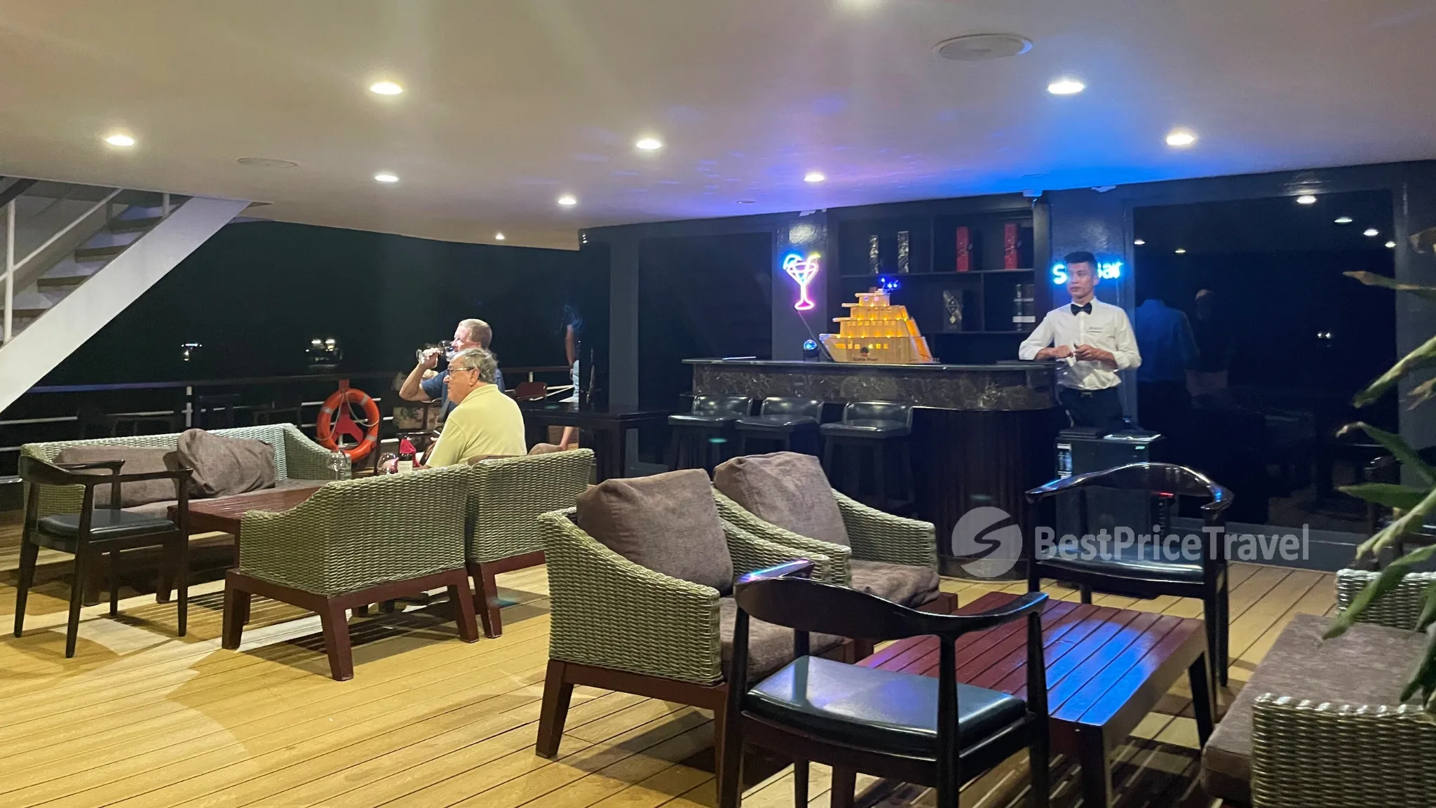 Night relaxation at Sky Bar