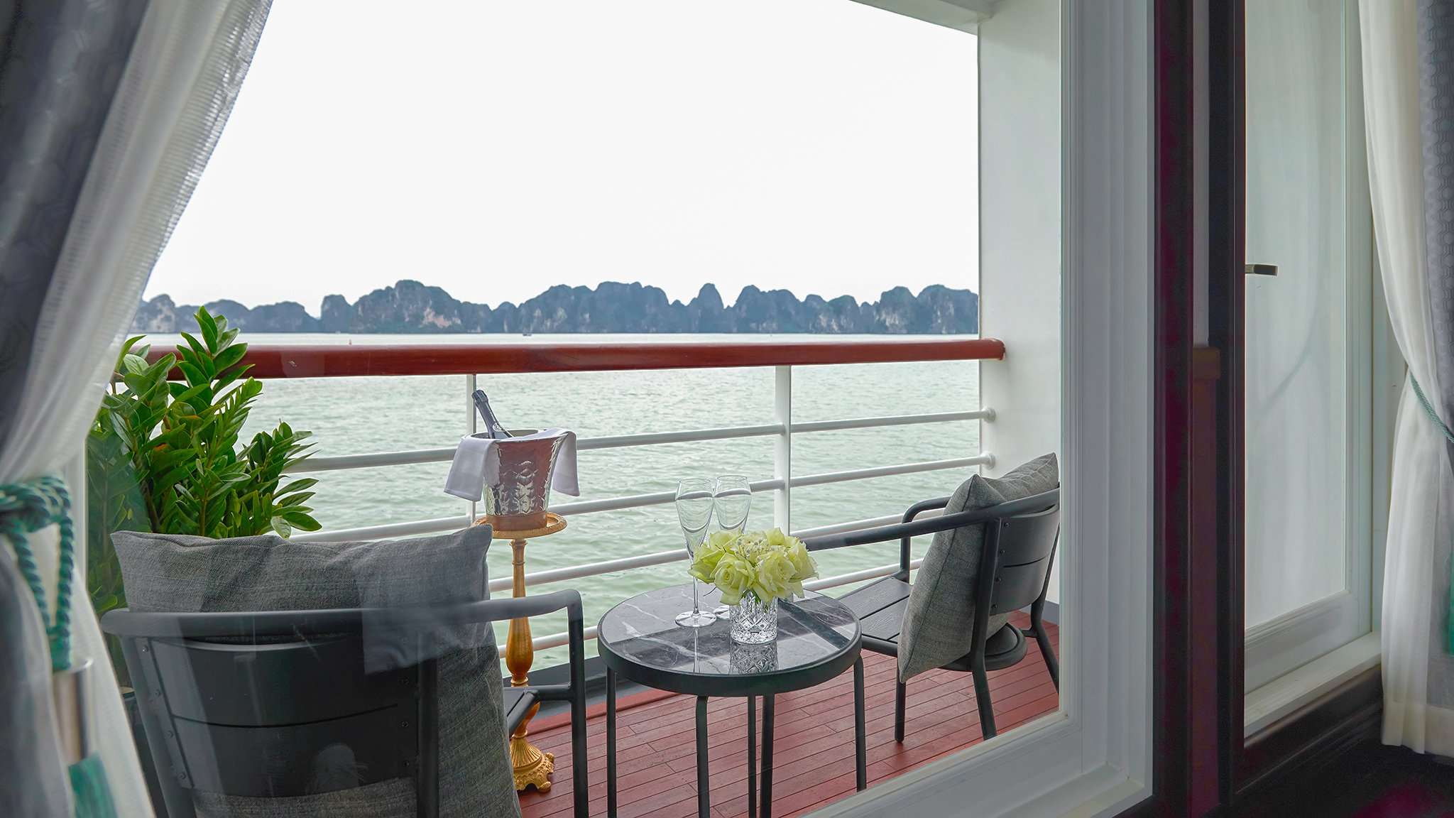 Cat Ba View Soft Seat Balcony