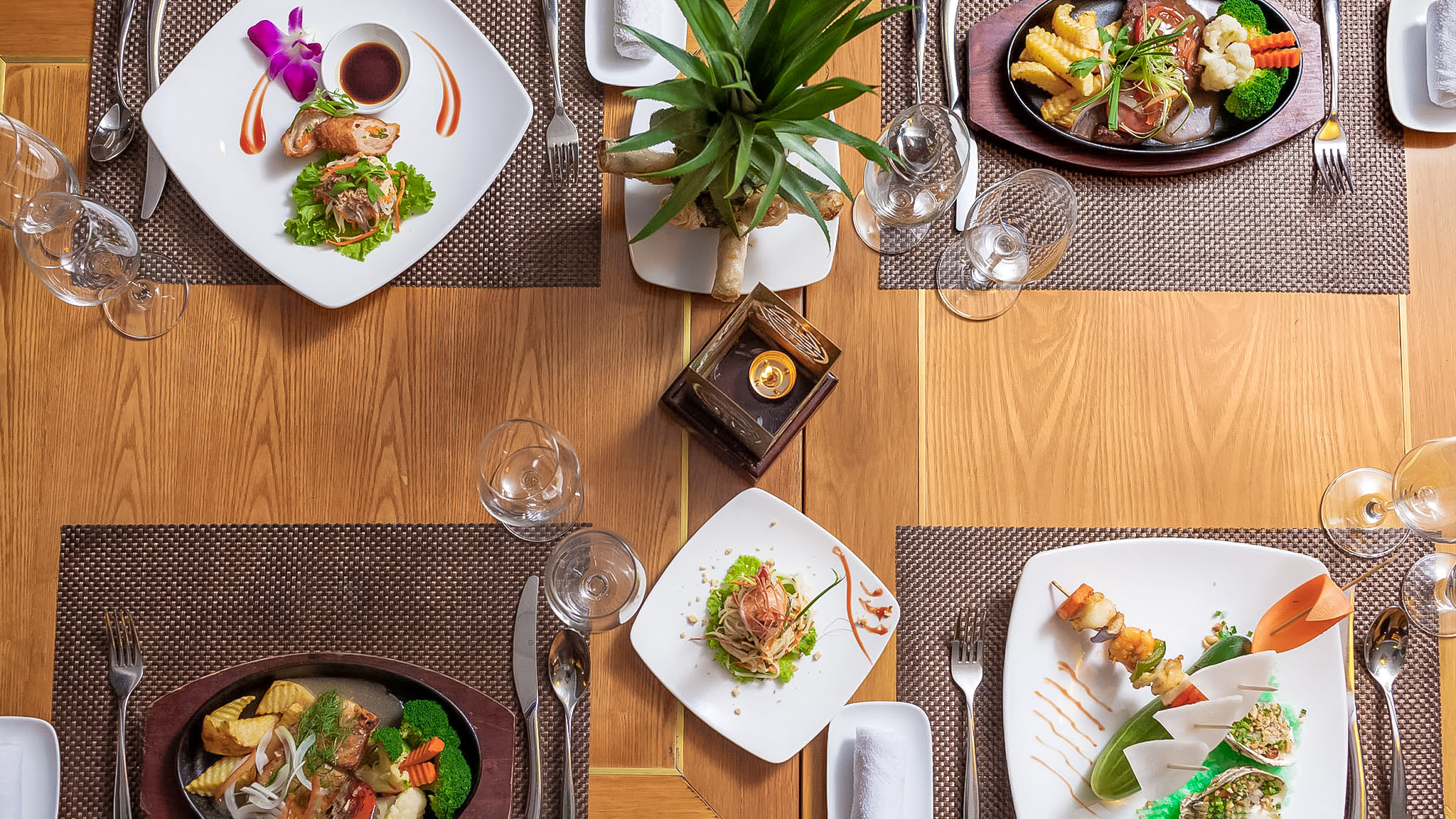 MilaLux&rsquo;s dedicated crew is committed to accommodating your needs.