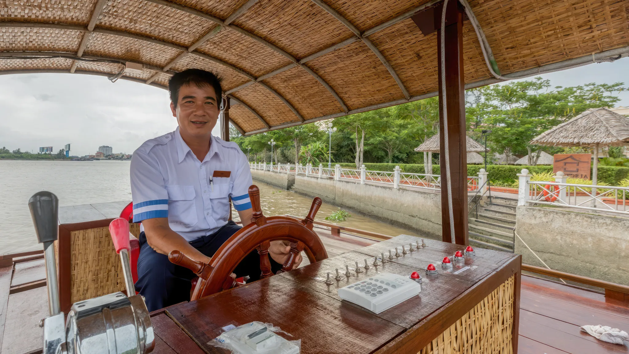 Professional And Friendly Captain