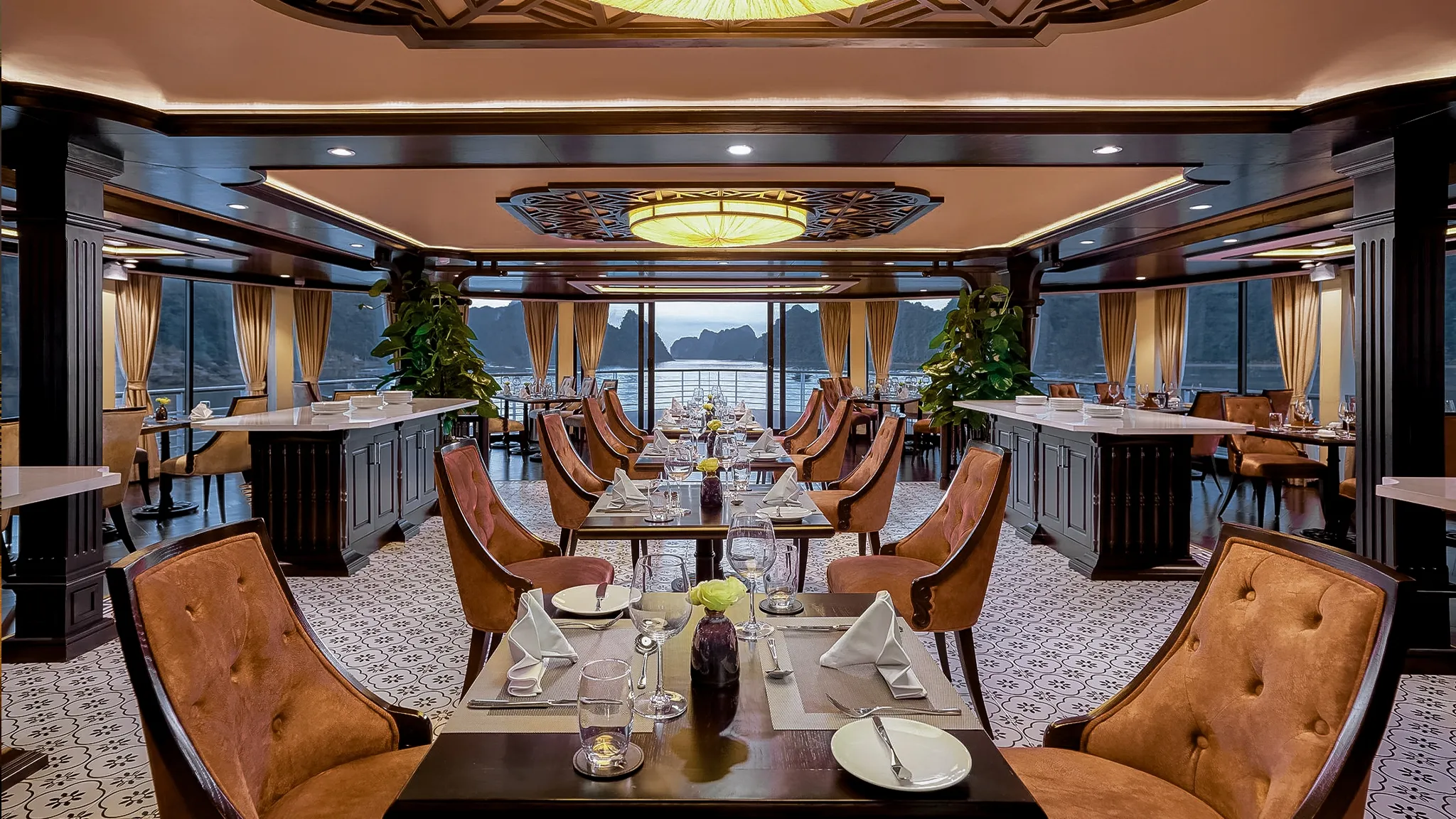 Harmony of the Sea Restaurant