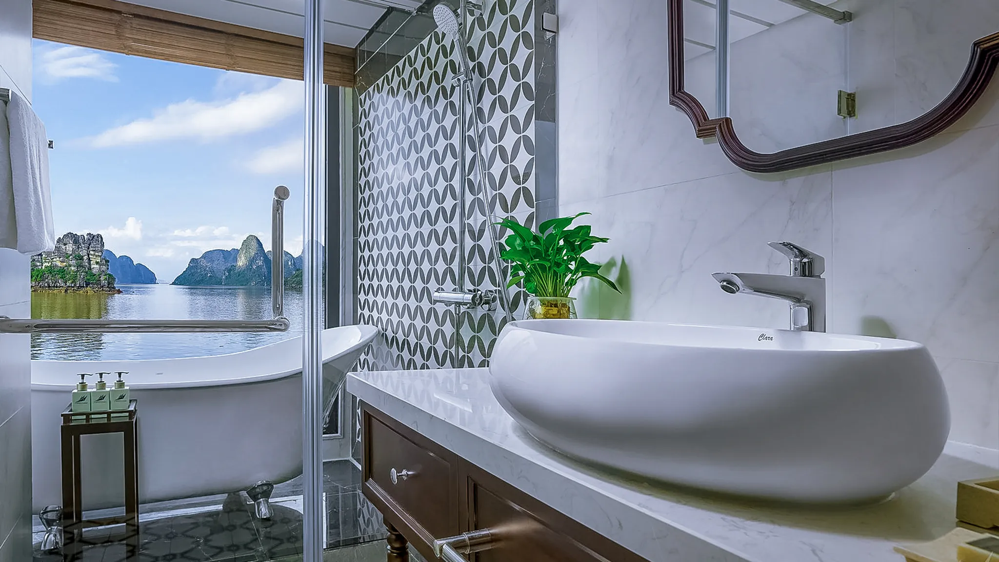 Wide bathroom space
