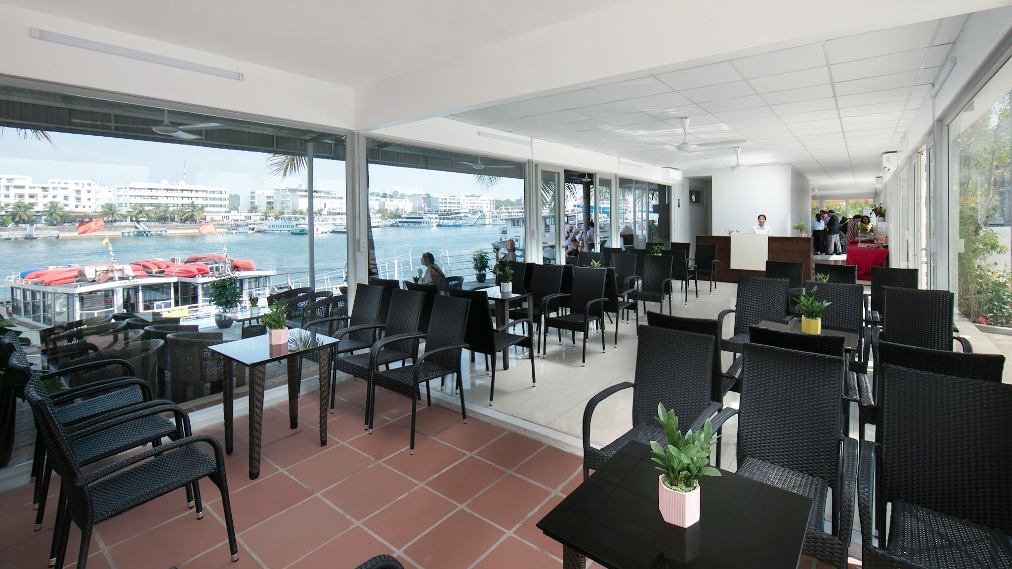 The spacious waiting room at Lounge 16, Tuan Chau Port
