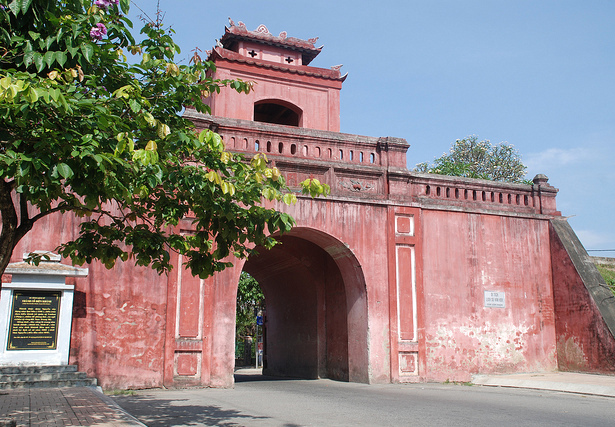 Dien Khanh Citadel