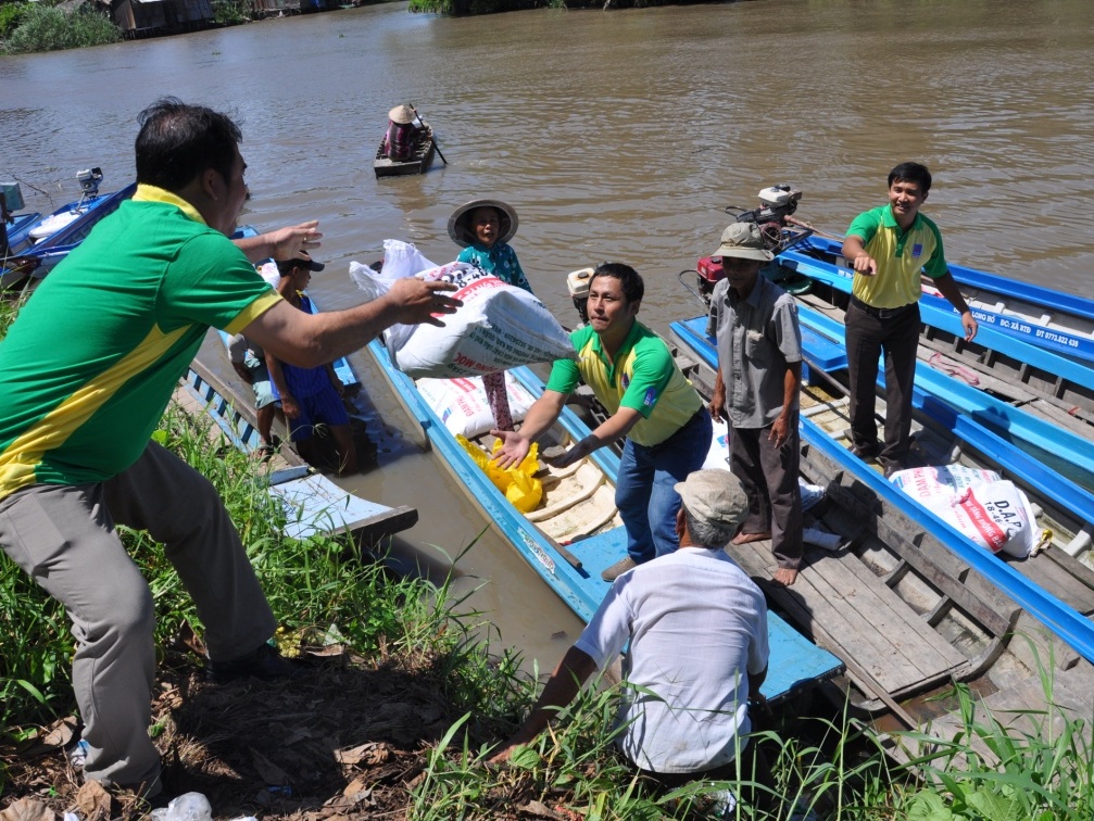 Villagers develop aquaculture industry