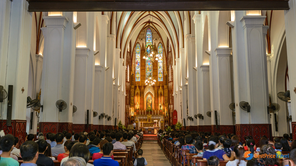 St Joseph's Cathedral Inside