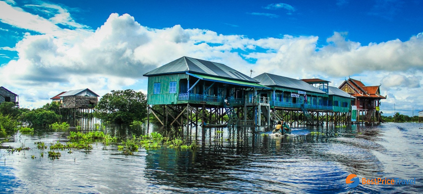 The stilted houses on Kampong Phluk village