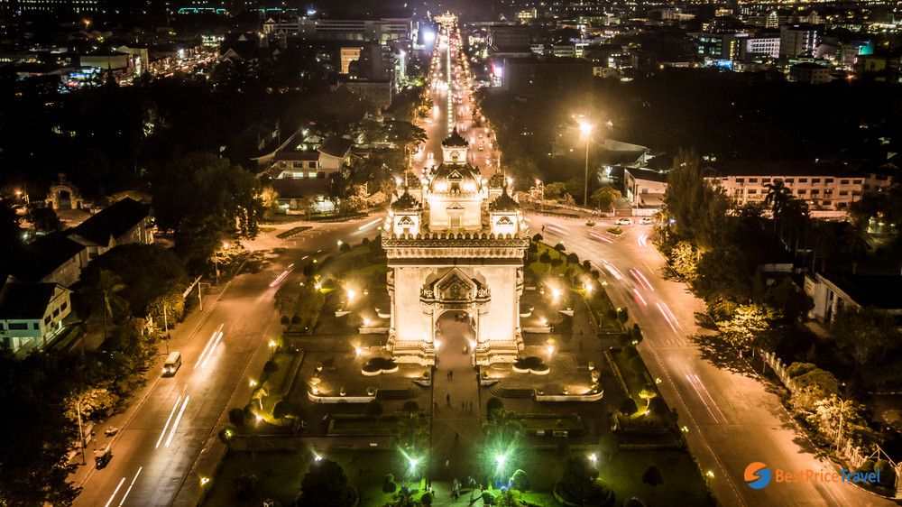The night streets in Vientiane