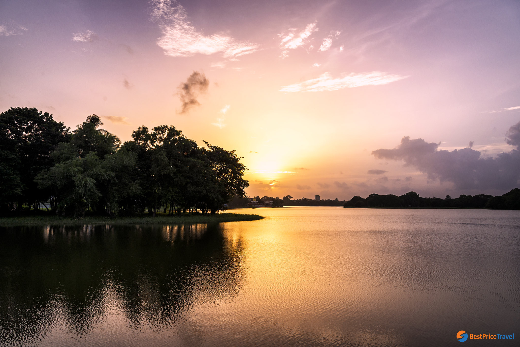 Beautiful sunset at Inya Lake