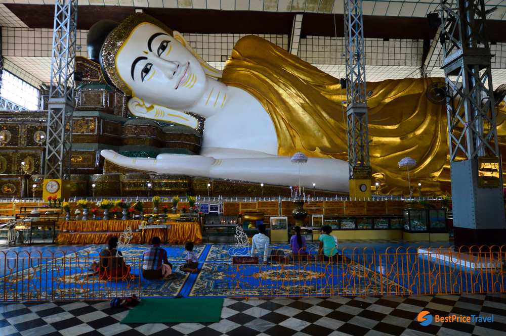 Shwethalyaung Buddha Statue