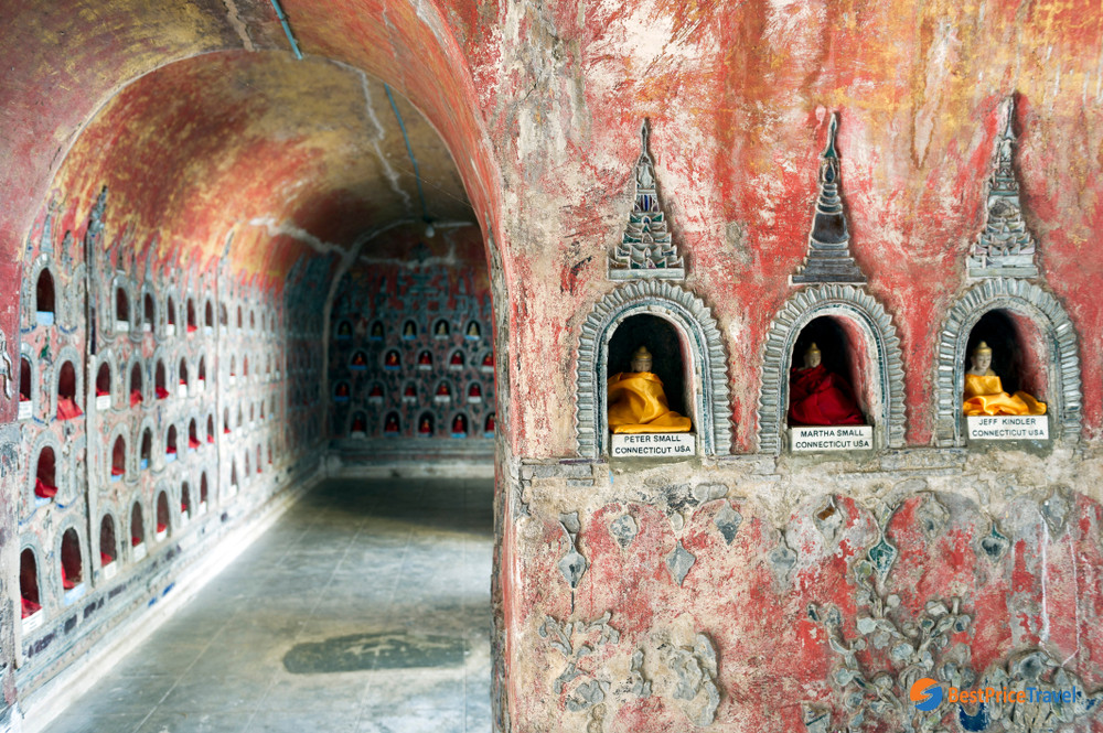 Niches with statues of Buddha at&nbsp;Shwe Yan Pyay Monastery