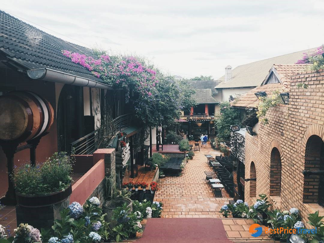 XQ Historical Village