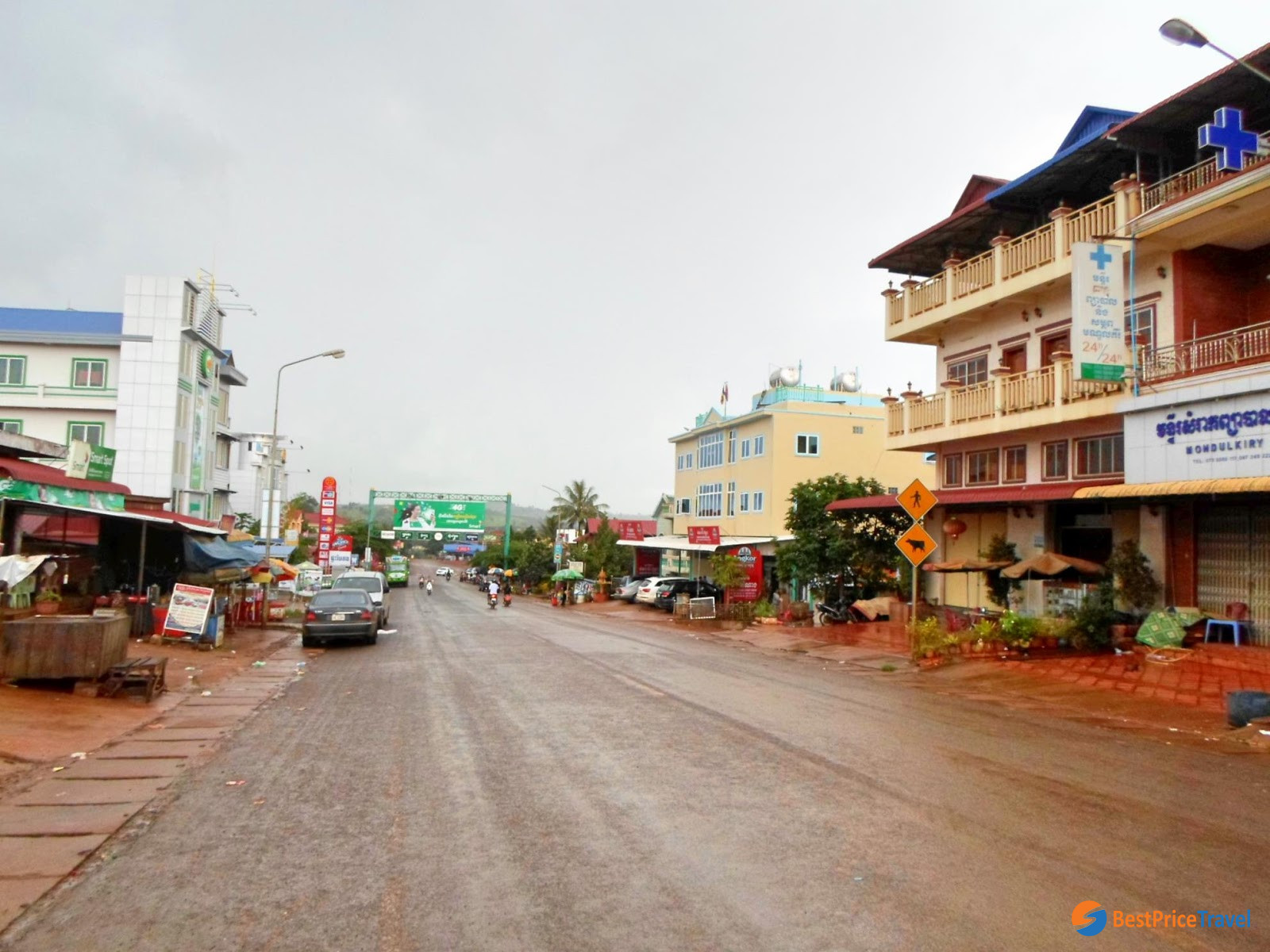 The town of Sen Monorom