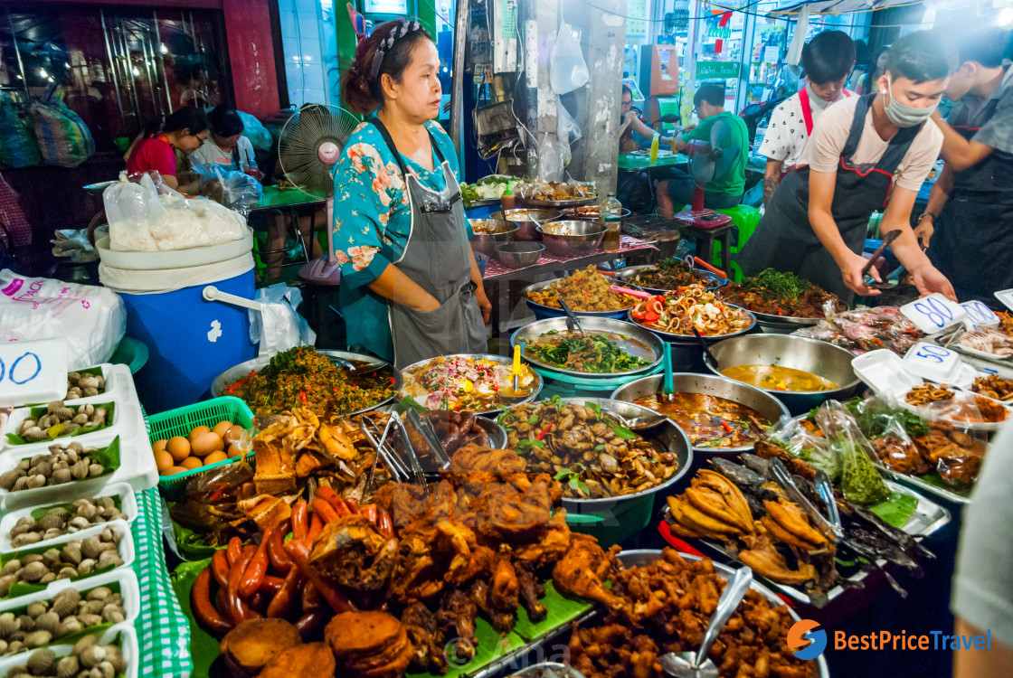 Chiang Mai Night Bazaar