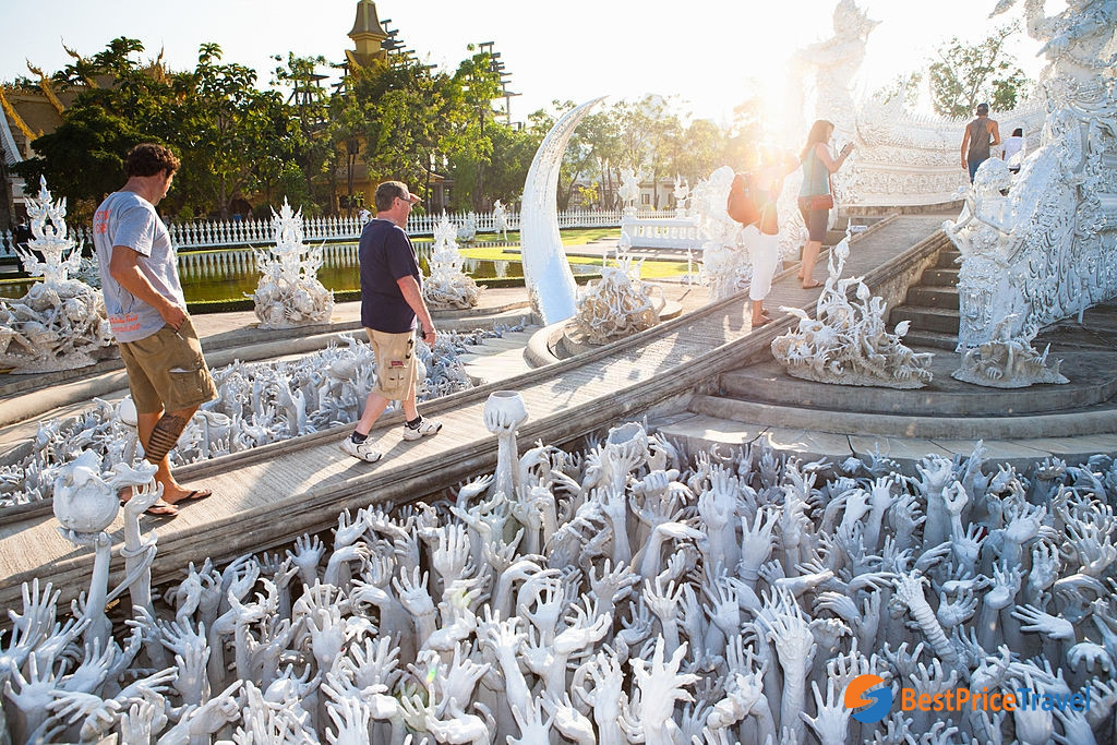 Wat Rong Khun