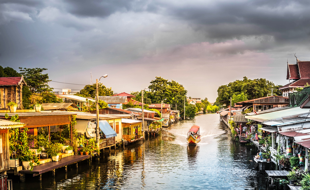 Gliding Along Thonburi Canal