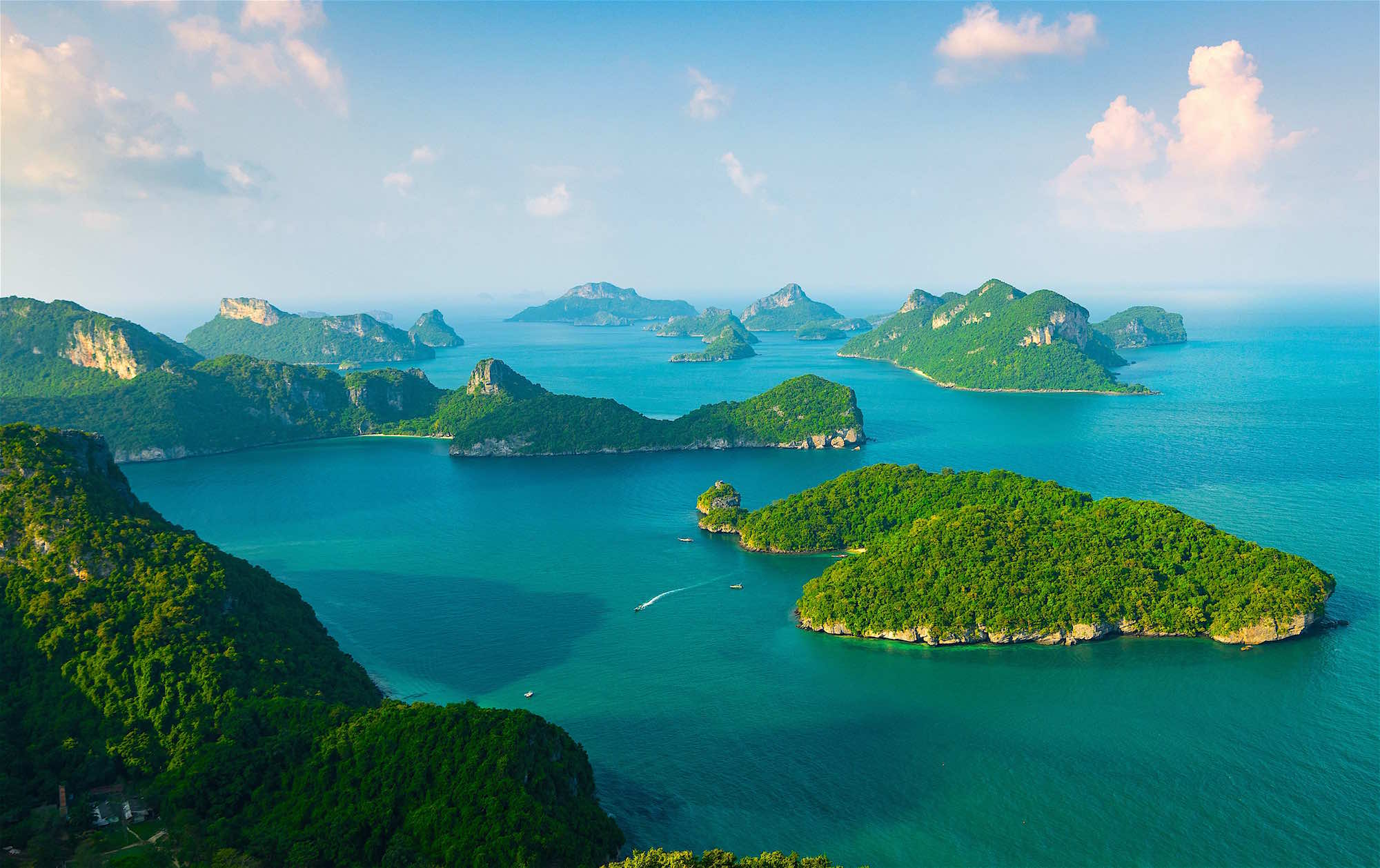 Angthong Park Full View