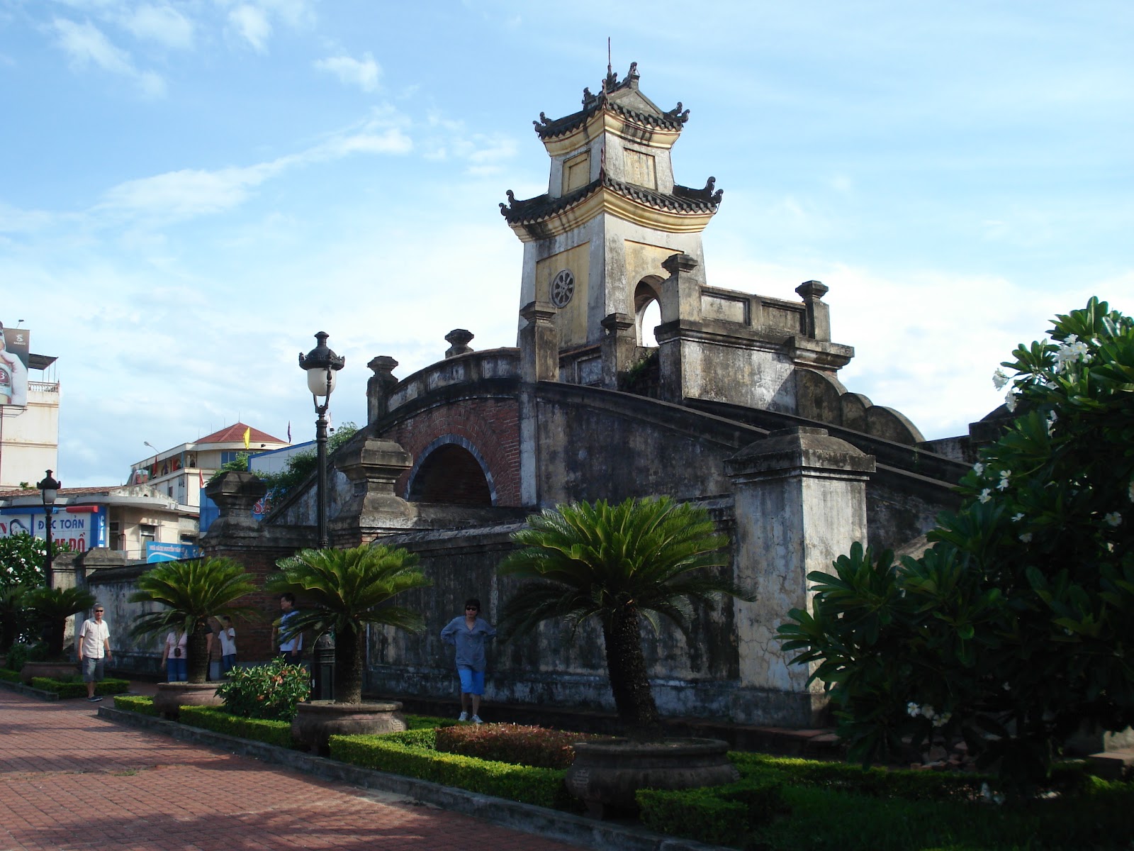 Quang Binh gate Dong Hoi 