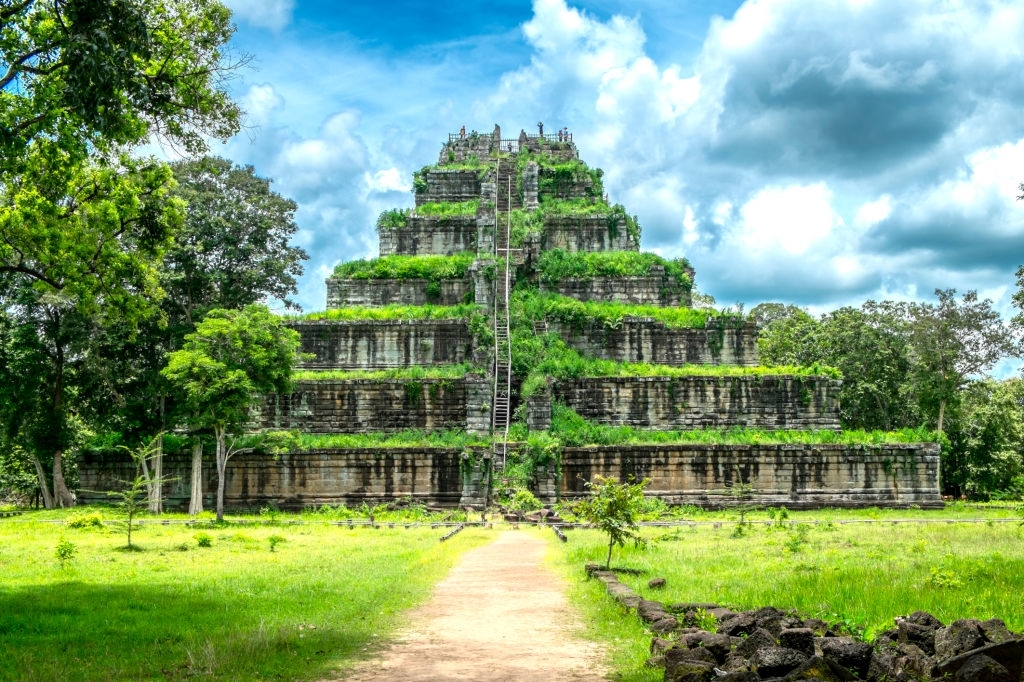 Koh Ker Temple