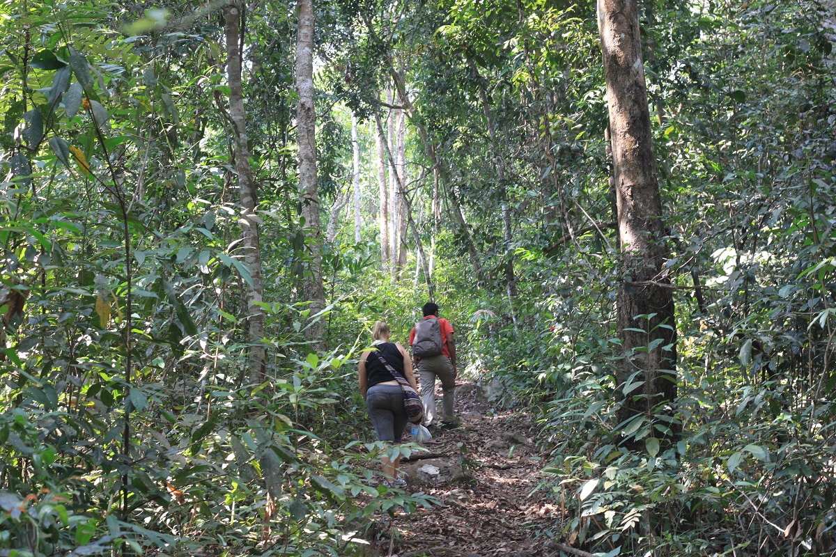 Trekking In Kep