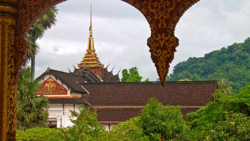 Top temple at the Mount Phousi