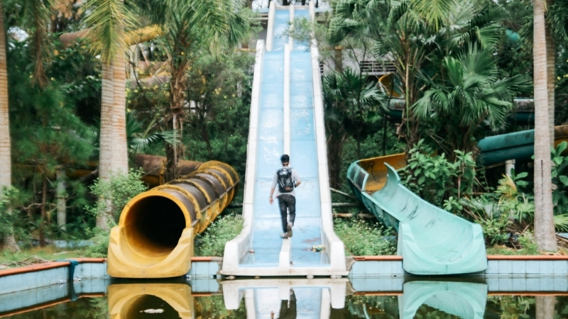 Visit Thuy Tien waterpark