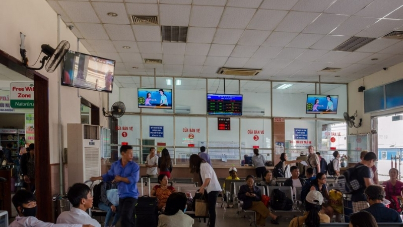 Waiting room at Da Nang train station