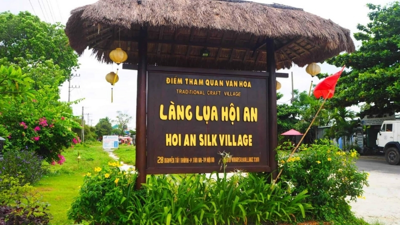 Hoi An silk village