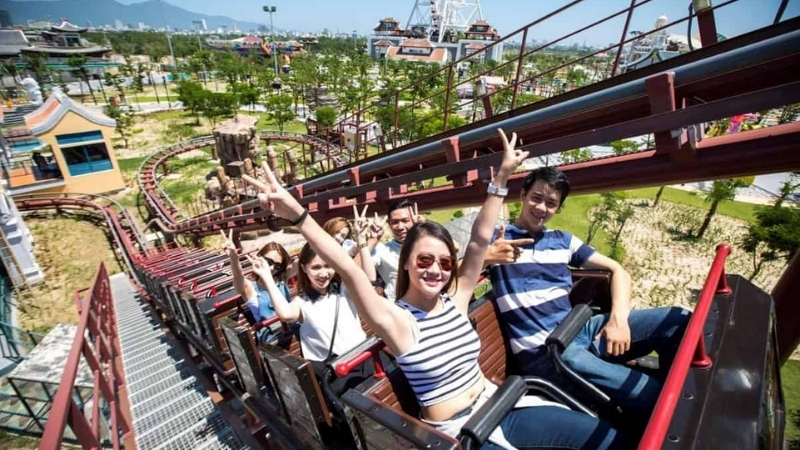 Adventurous ride in Asia Park