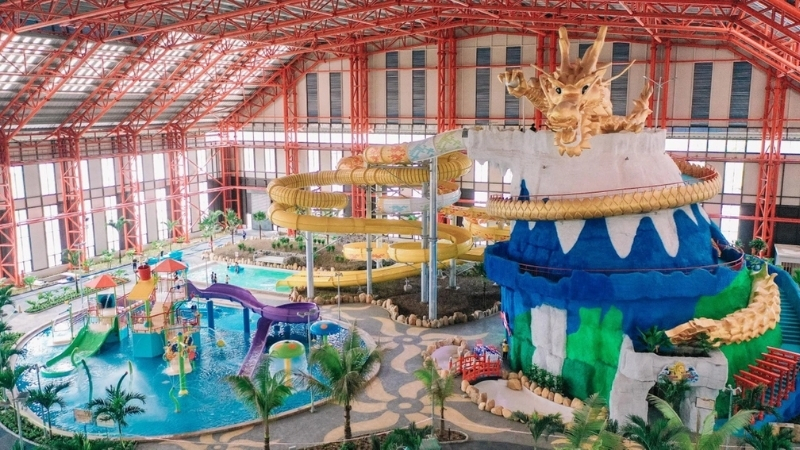 Amazing game at Da Nang water park