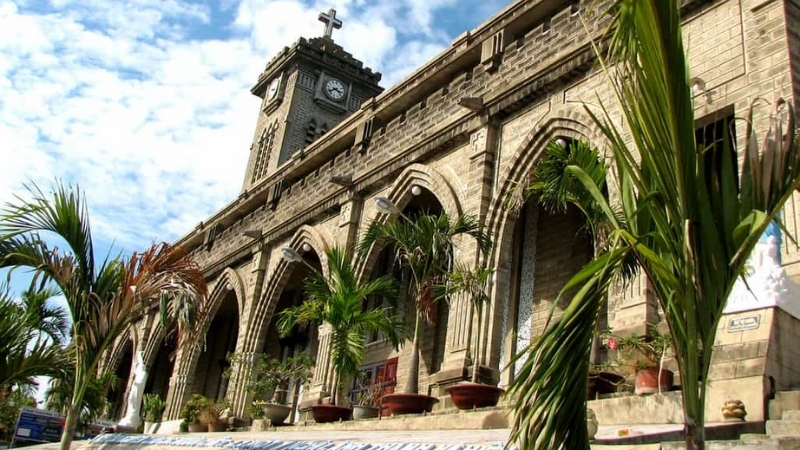 Surround of Nha Trang Cathedral