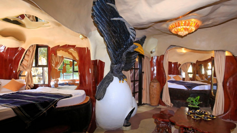 Room for staying at Da Lat Crazy house