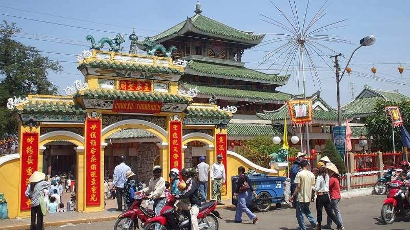 Ba Chua Xu Temple