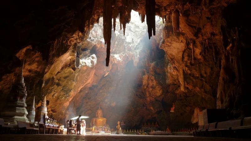 Tham Khao Luang Cave
