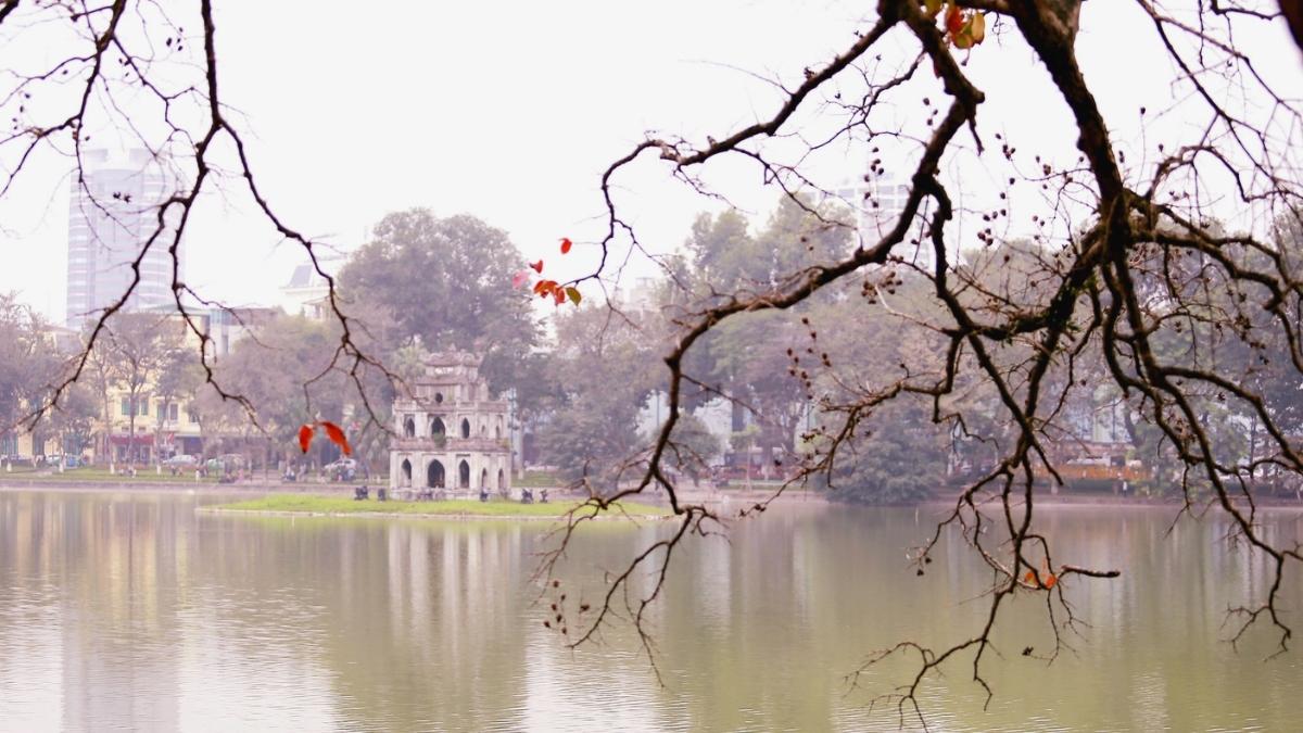 Poetic Hoan Kiem Lake in the spring