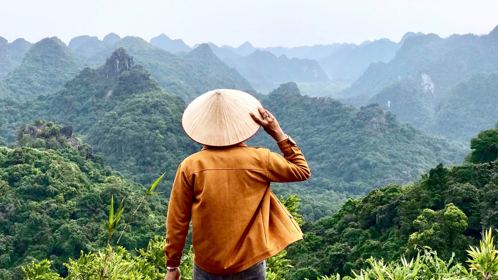 Trekking in Cat Ba National Park
