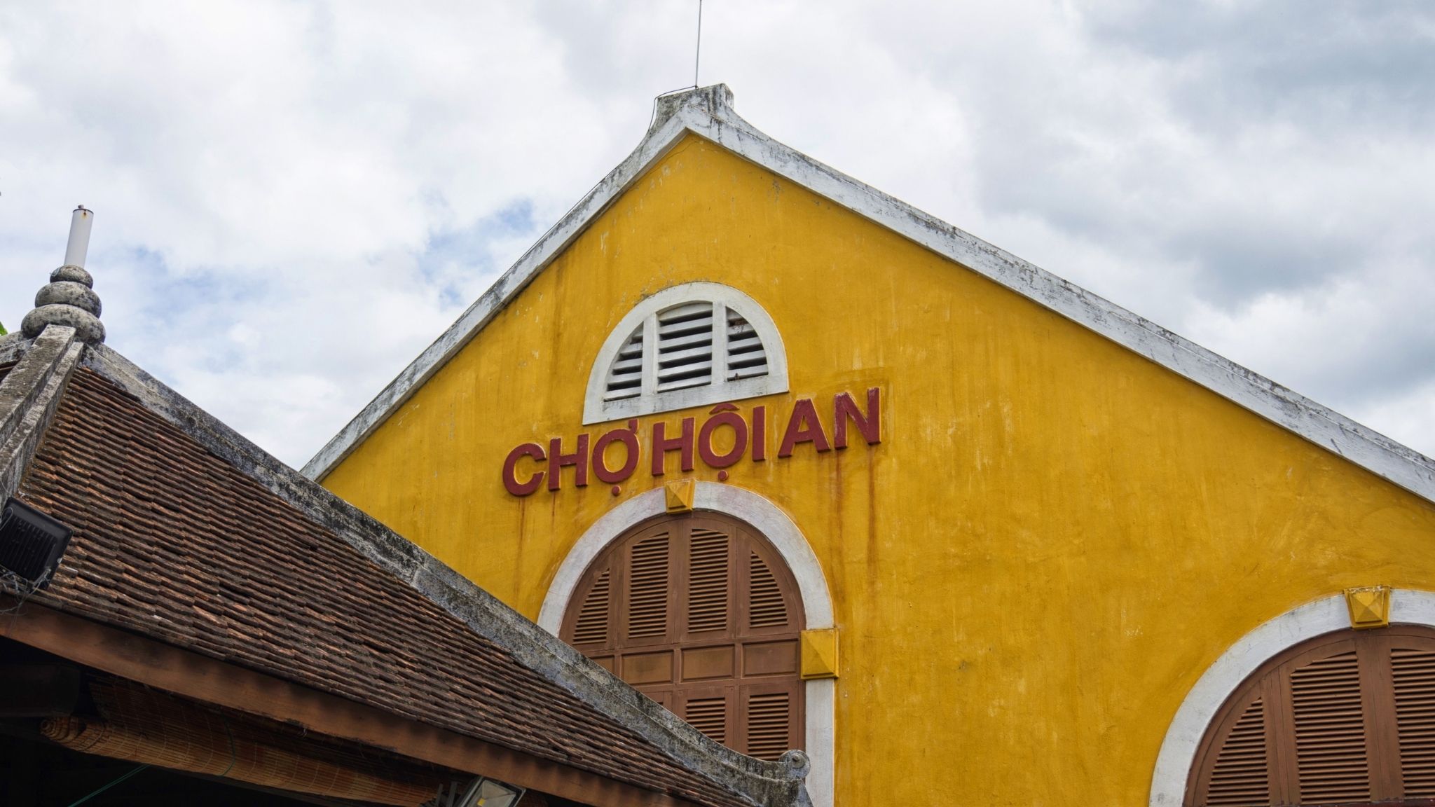 Experience Shop Like A Local In Hoi An Market